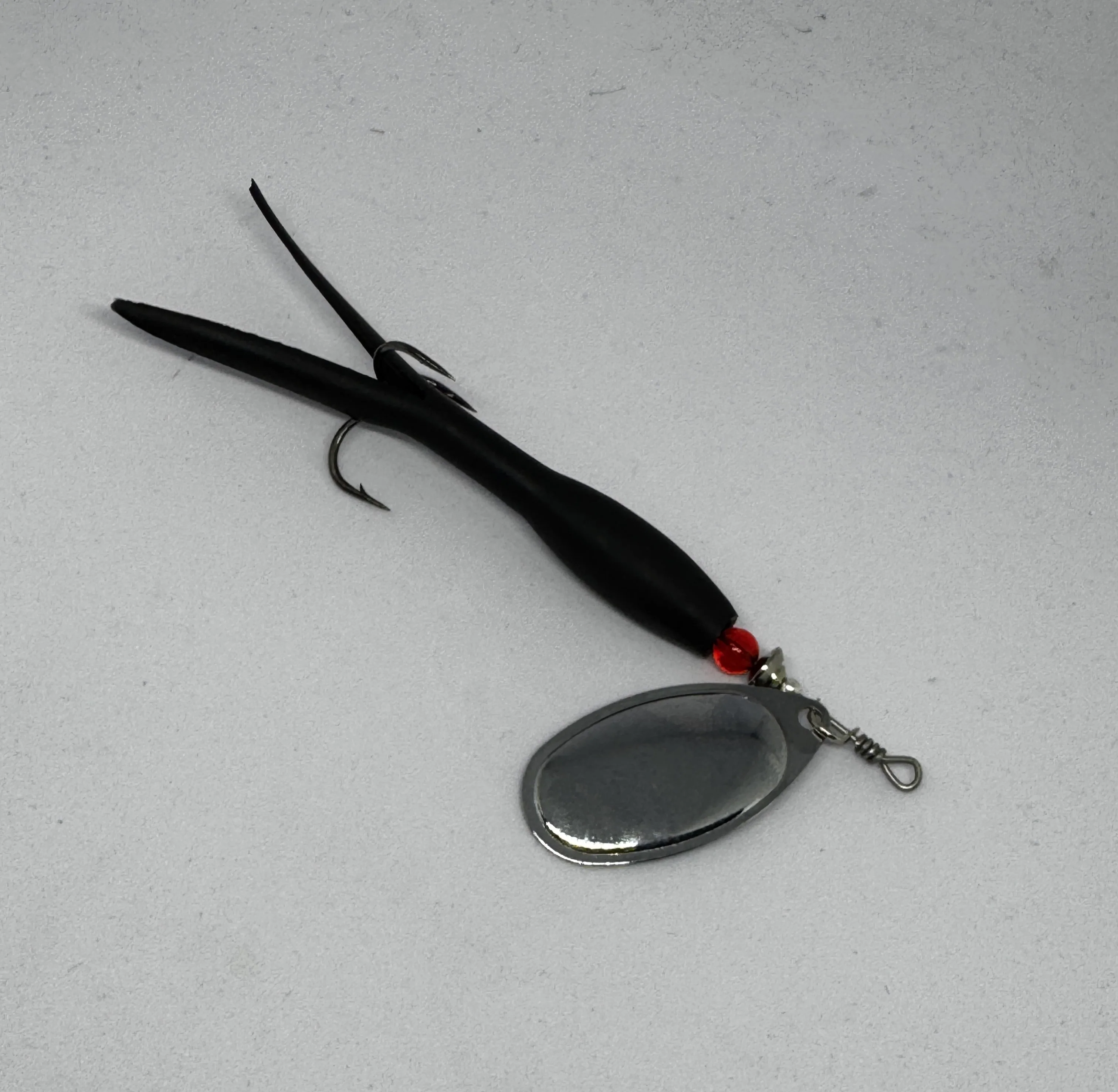 Flying C Spinning Lure (24g Black/Silver)