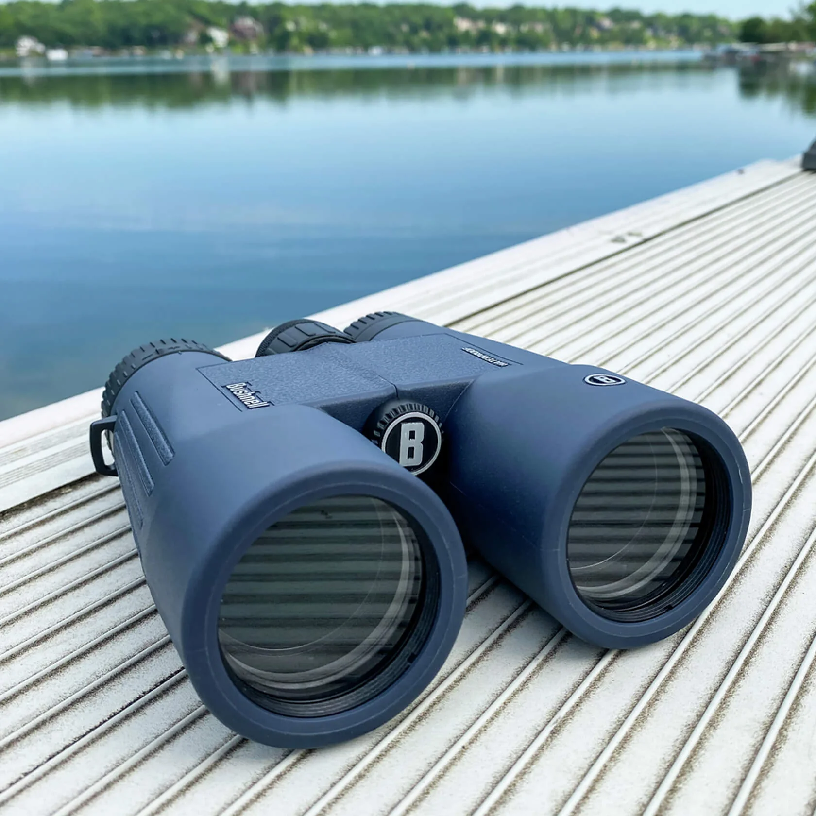 Bushnell H2O Waterproof Binoculars (10x42) - Image 13