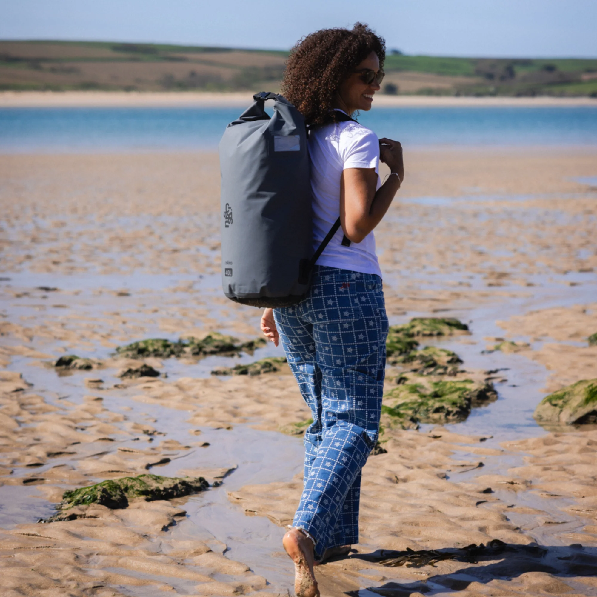 C-Skins Session 40L Dry Bag Backpack (Storm Grey) - Image 9