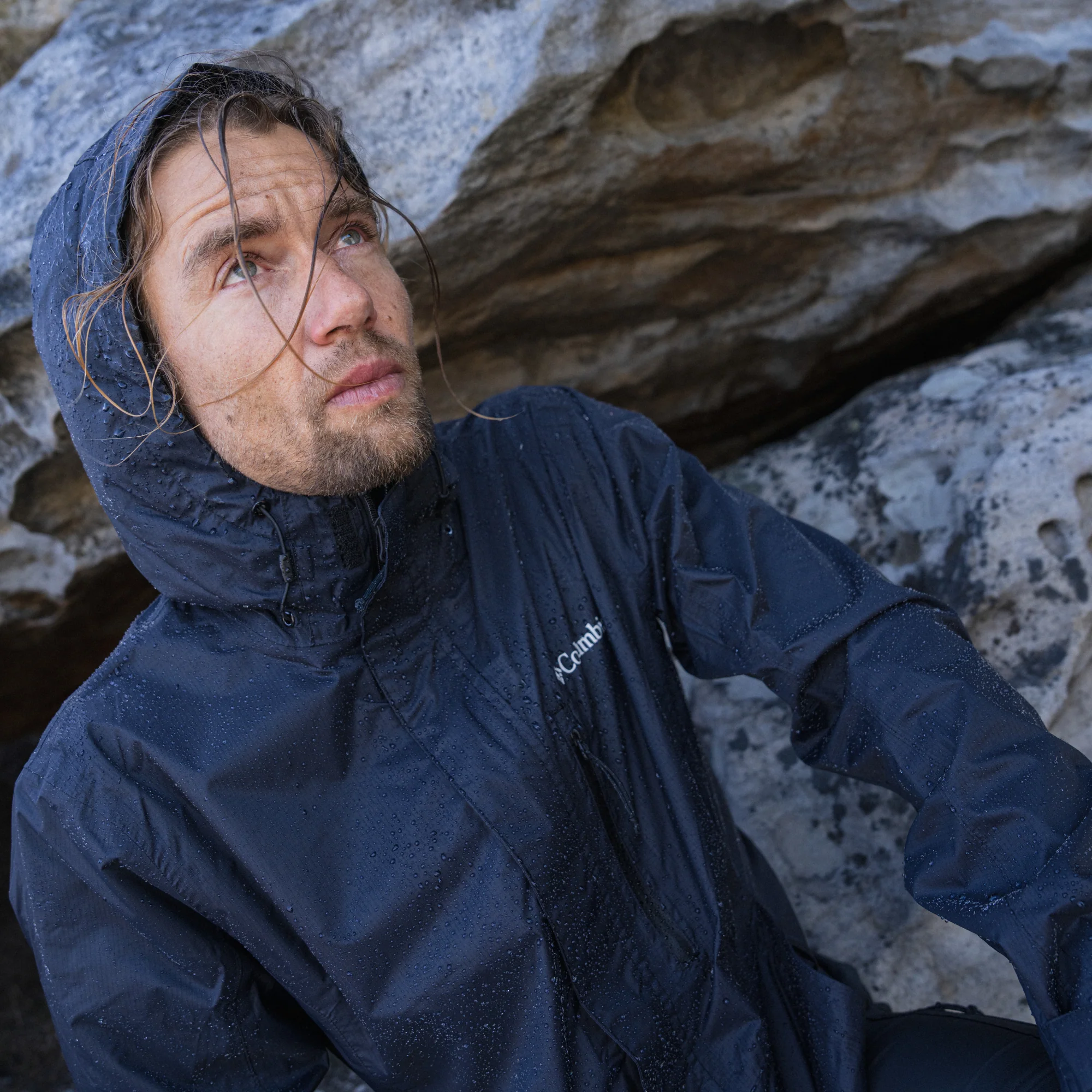 Columbia Men's Pouring Adventure III Packable Waterproof Jacket (Black) - Image 10
