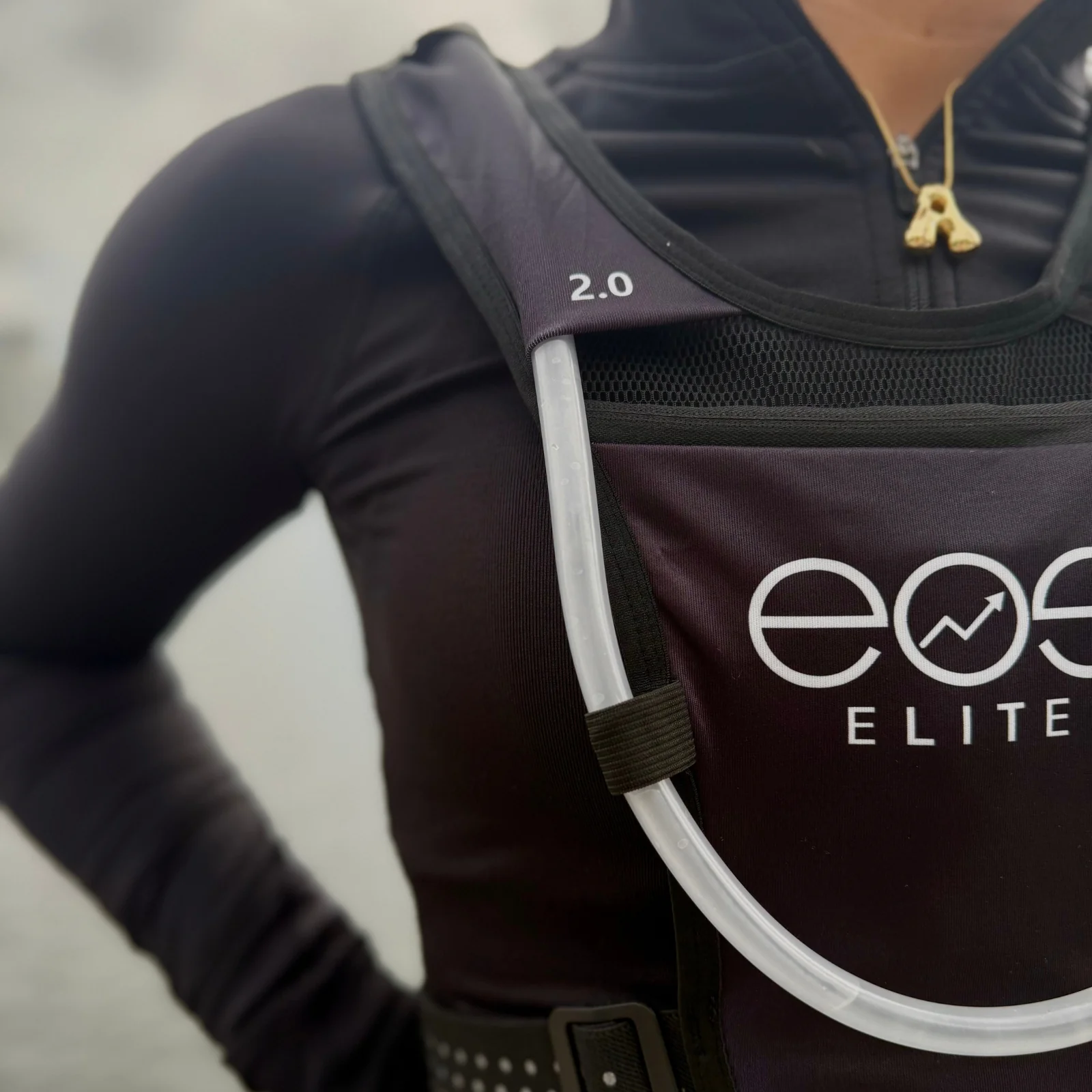 Eos Elite Unisex Ultralight 2.0 Running Vest (Black) - Image 6