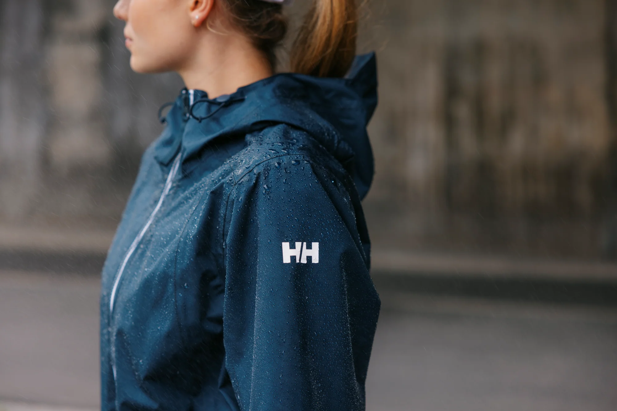 Helly Hansen Women's Westport HT 2L Waterproof Coat (Navy) - Image 12