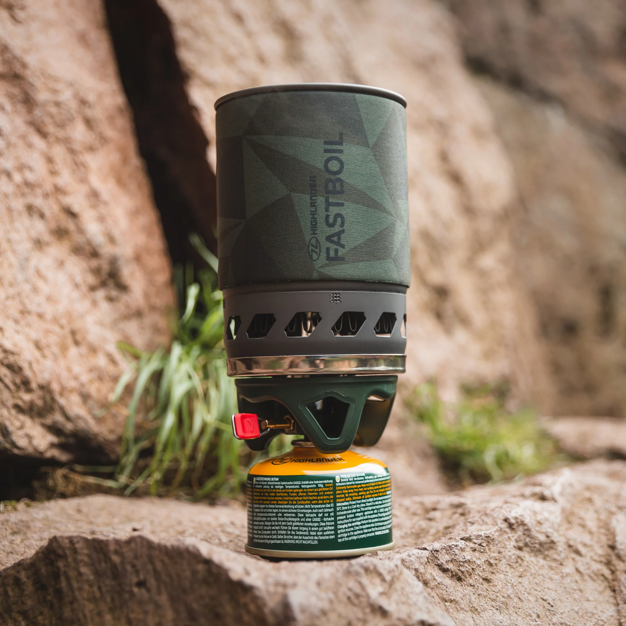 Highlander Blade Fastboil III Gas Stove + 1.1L Pot Set (Olive) - Image 8