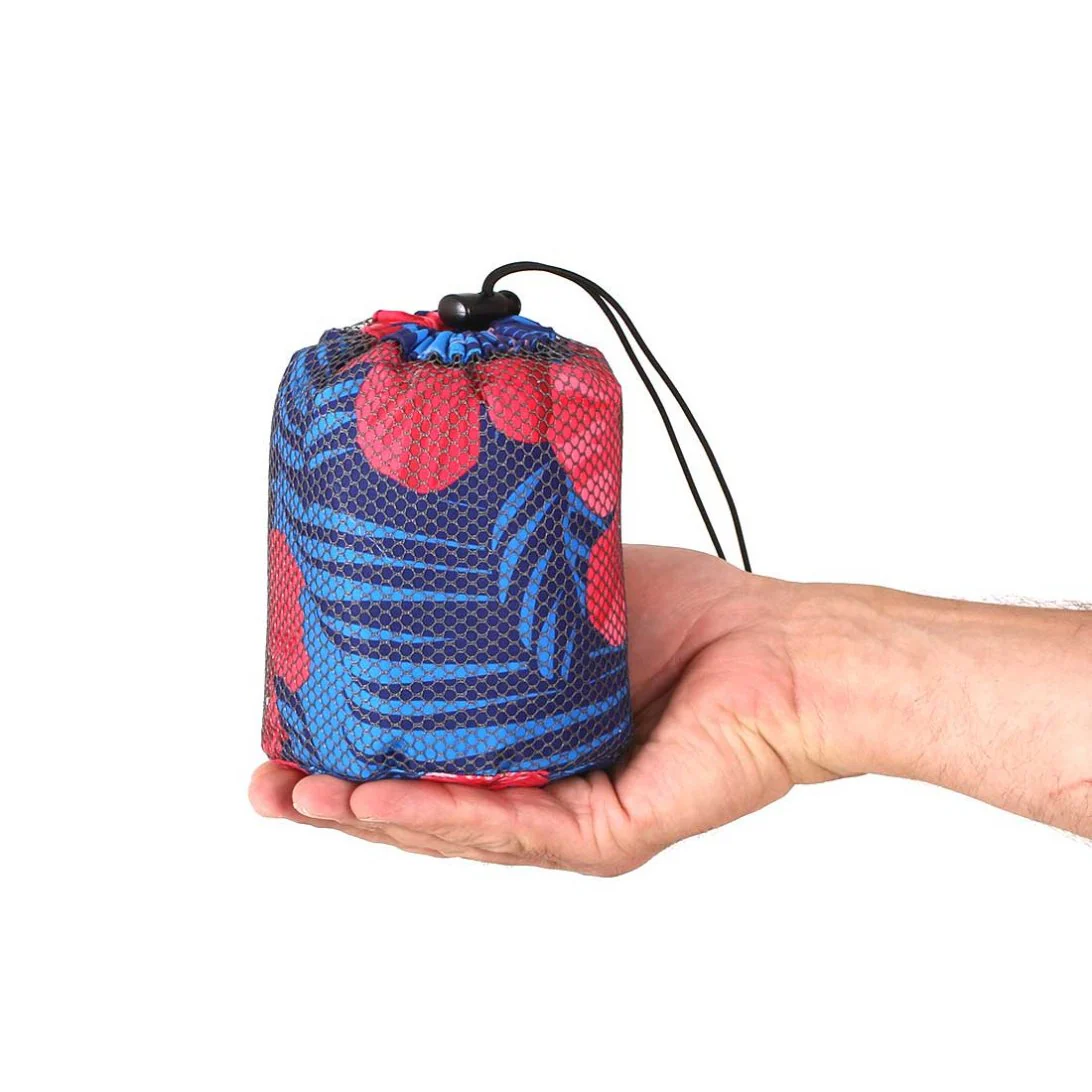 Lifeventure Packable Picnic Blanket (Oahu) - Image 5