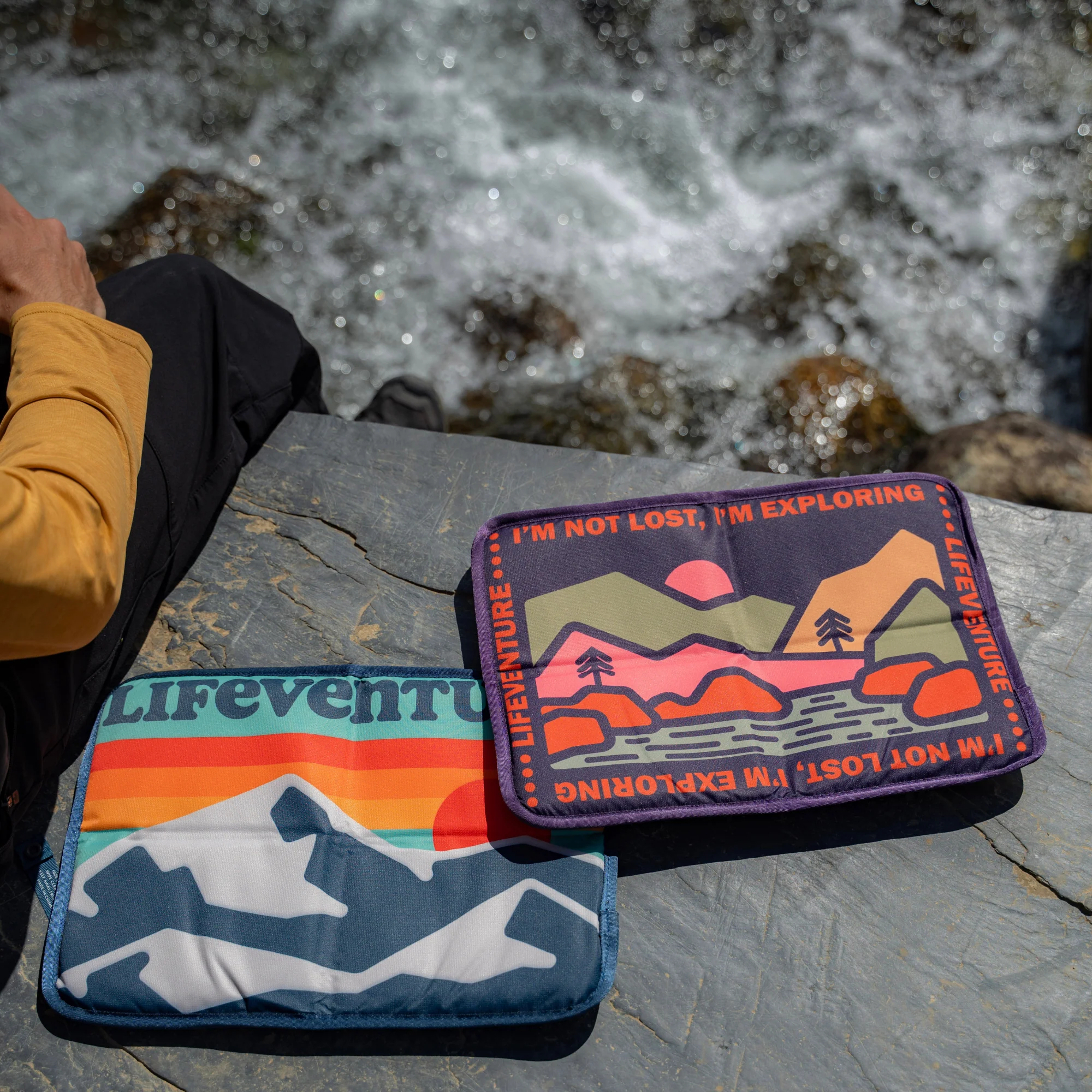 Lifeventure Sit Mat (Retro) - Image 6