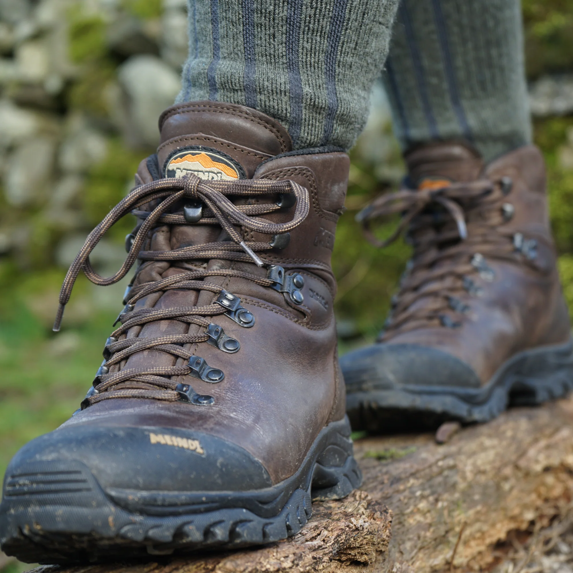 Meindl Men's Kansas Gore-Tex Hillwalking Boots (Old Loden) - Image 2