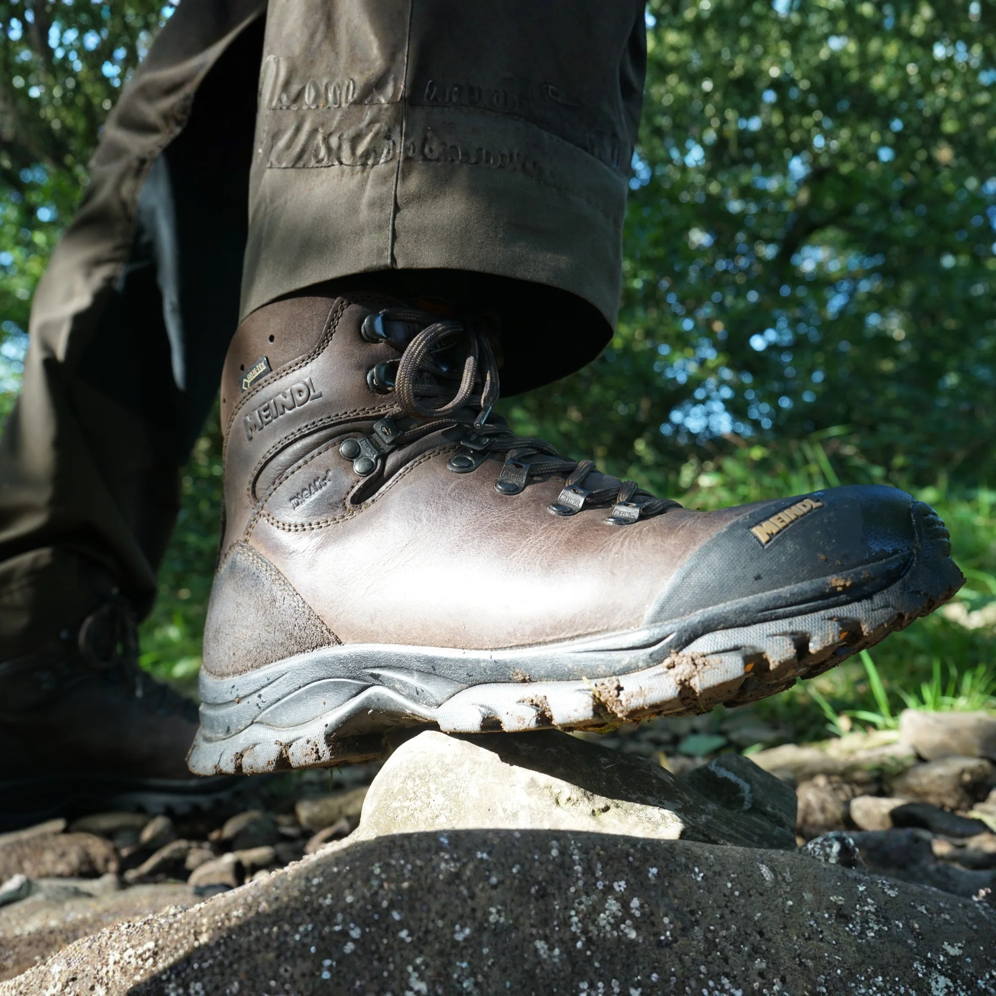 Meindl Men's Kansas Gore-Tex Hillwalking Boots (Old Loden) - Image 9