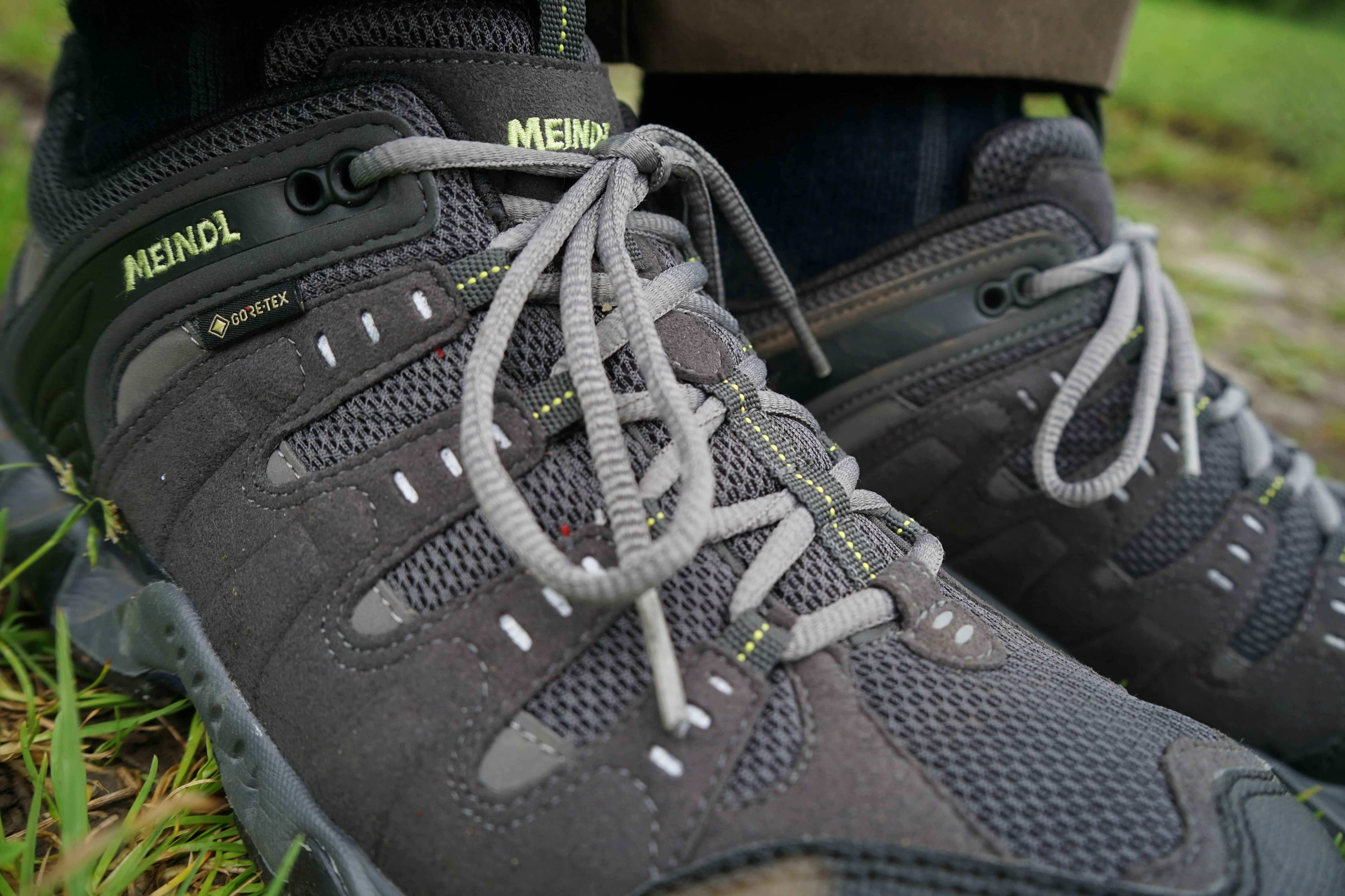 Meindl Men's Respond Gore-Tex Trail Shoes (Anthracite/Lemon) - Image 5