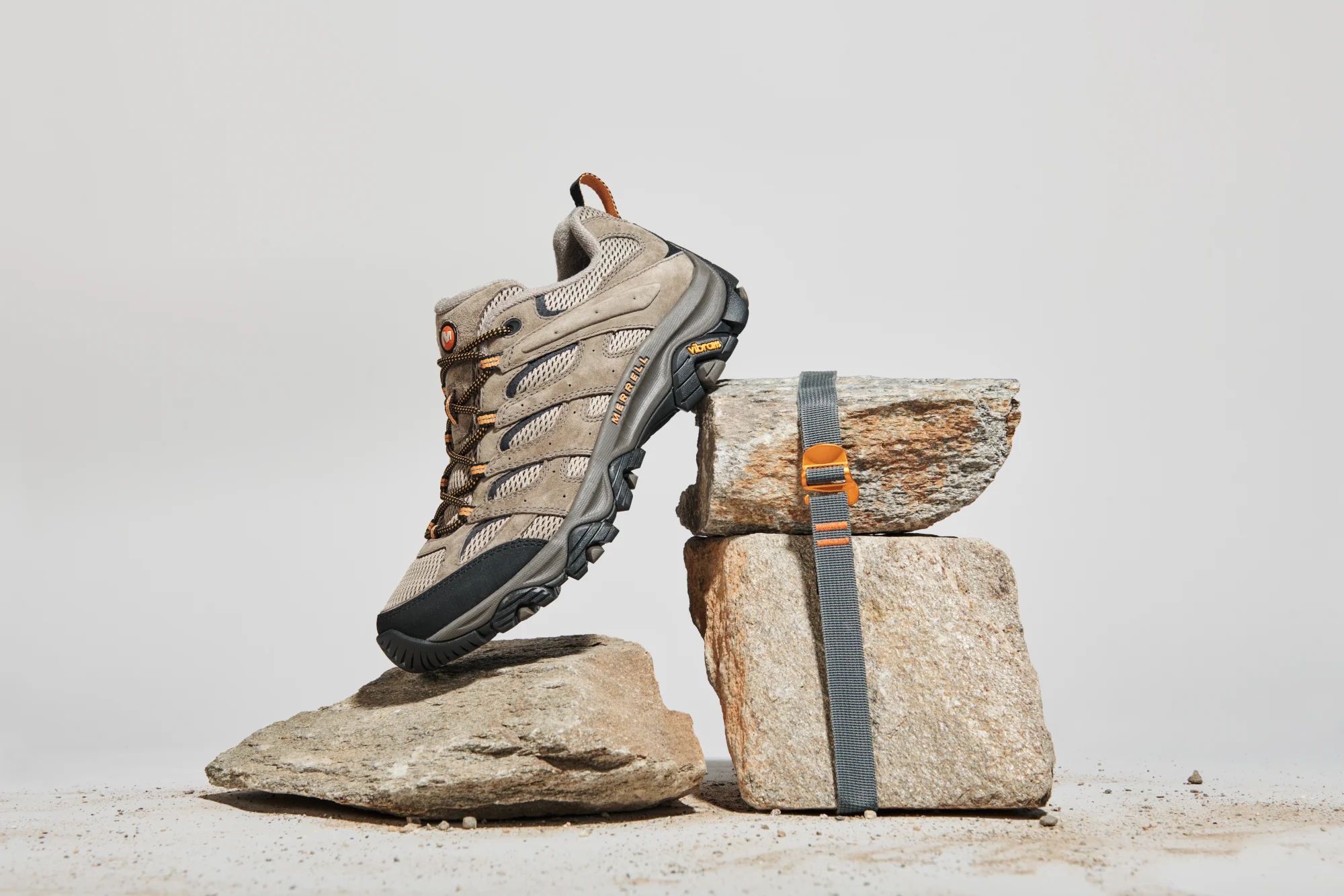Merrell Men's Moab 3 Trail Shoes (Pecan) - Image 8