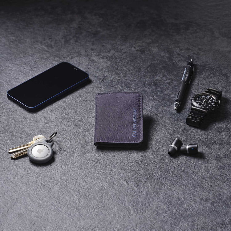 Lifeventure RFiD Recycled Card Wallet (Navy) - Image 5