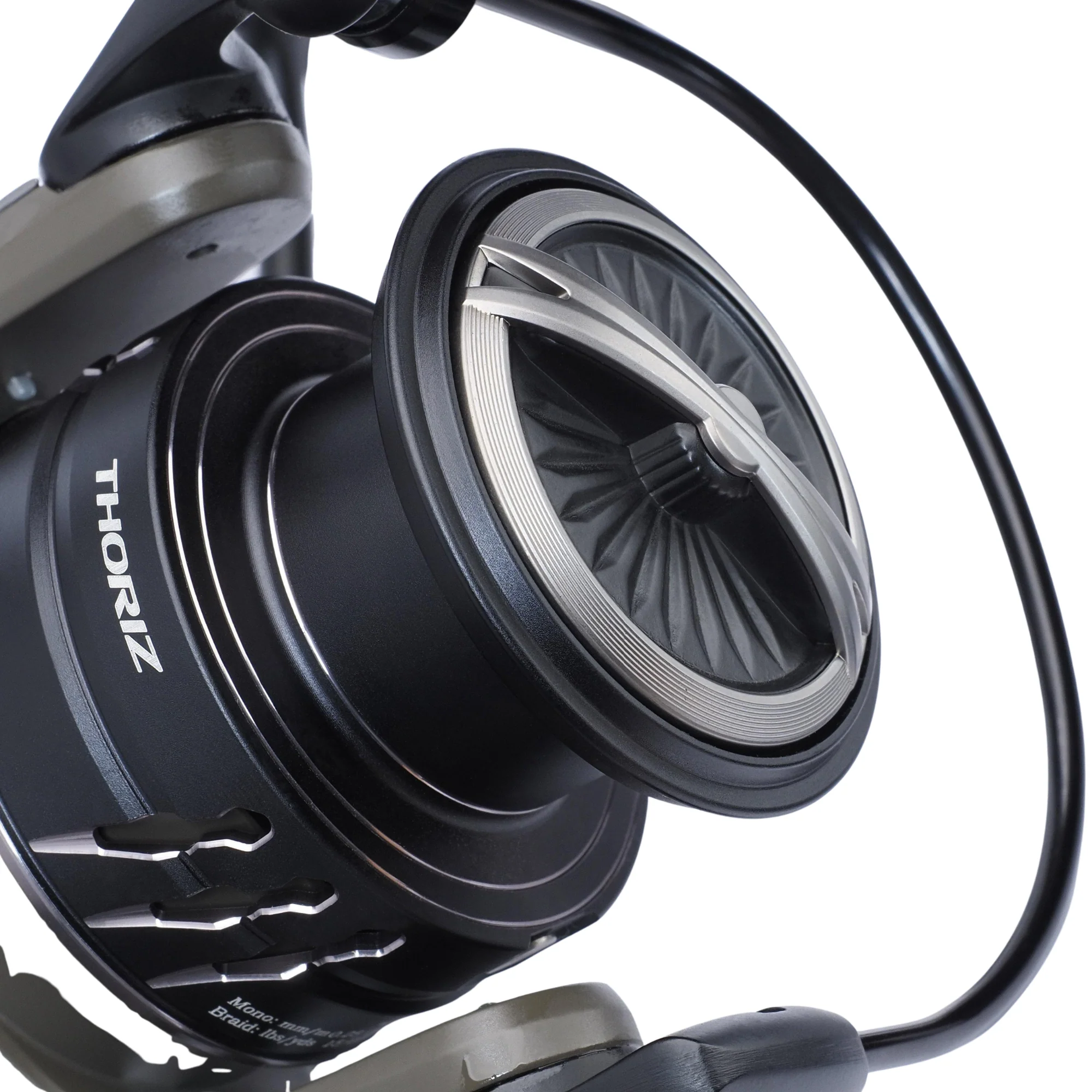 Savage Gear Thoriz Spinning Reel (4000) - Image 5