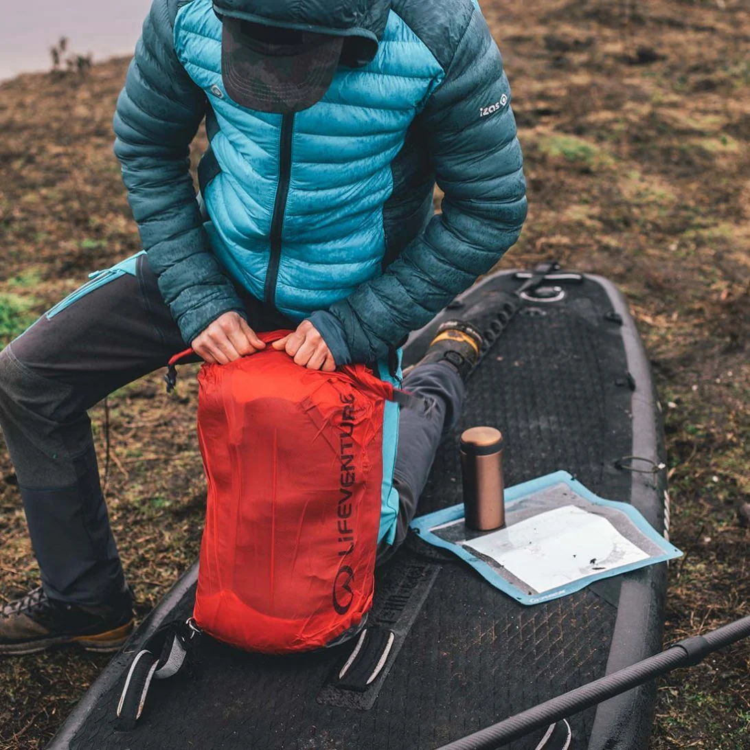 Lifeventure Ultralight 25L Dry Bag (Red) - Image 3