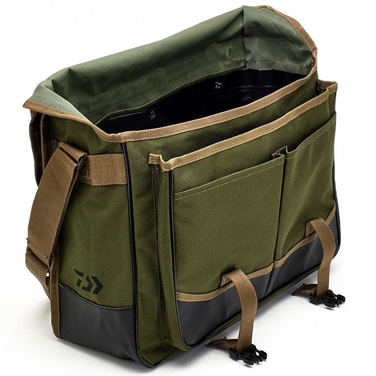 Daiwa Wilderness Game Bag 3 (Olive Green/Brown) - Image 2